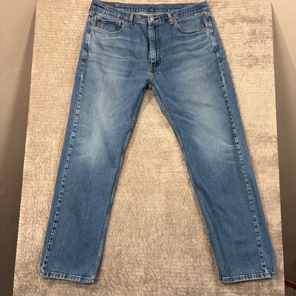 Levis 505 Regular Fit Mens Jeans 38x32 Medium Wash Blue Denim Straight Leg Pants